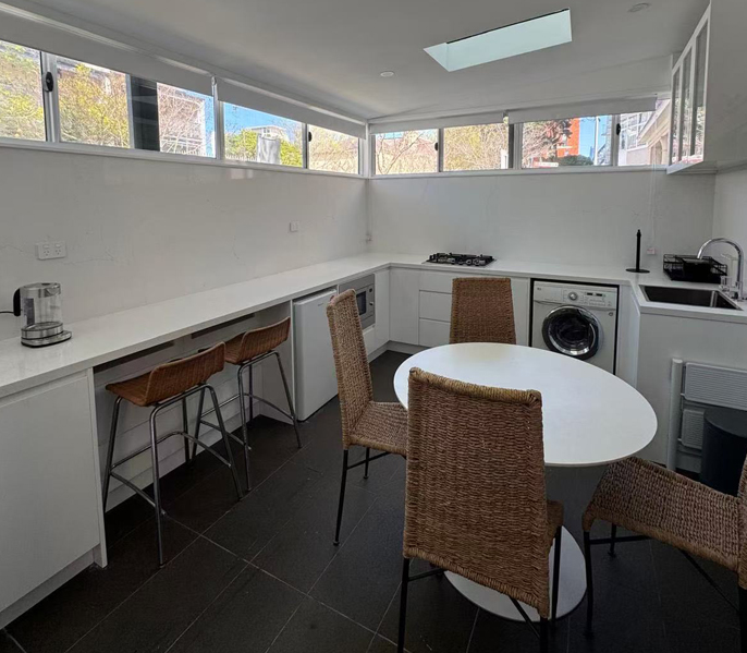 Carnarvon Lodge Kirribilli